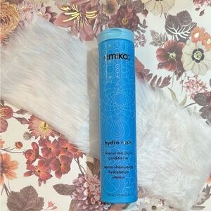 amika Hydro Rush Intense Moisture Conditioner - Turquoise Blue Packaging